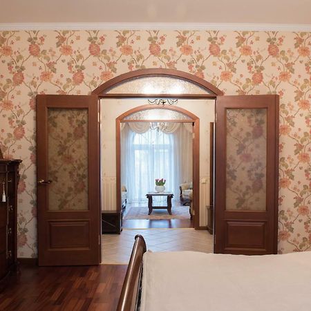 Classy Apartment In Good Neighbourhood Riga Buitenkant foto