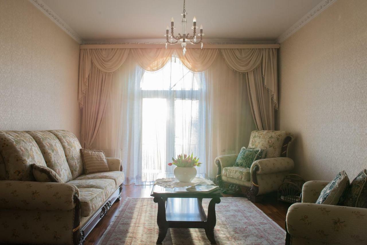 Classy Apartment In Good Neighbourhood Riga Buitenkant foto